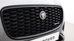2022 (22) JAGUAR F-PACE 2.0 D200 R-Dynamic HSE 5dr Auto AWD 5536722