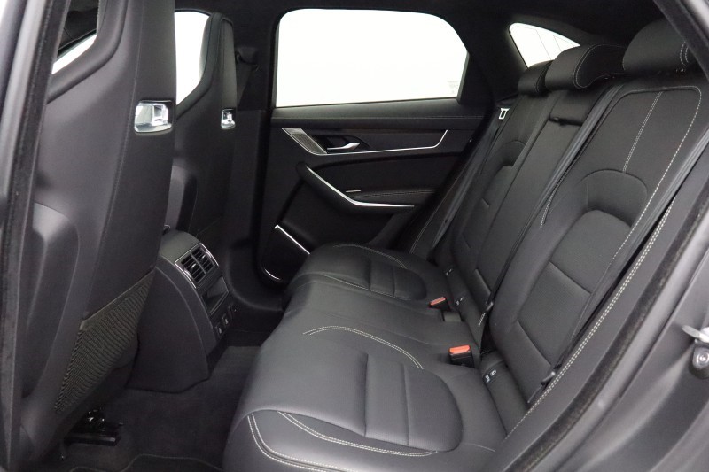 2022 (22) JAGUAR F-PACE 2.0 D200 R-Dynamic HSE 5dr Auto AWD 5536717