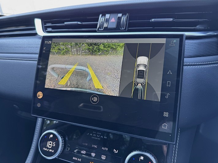 2022 (22) JAGUAR F-PACE 2.0 D200 R-Dynamic HSE 5dr Auto AWD 5536706