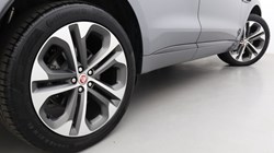 2022 (22) JAGUAR F-PACE 2.0 D200 R-Dynamic HSE 5dr Auto AWD 5536762