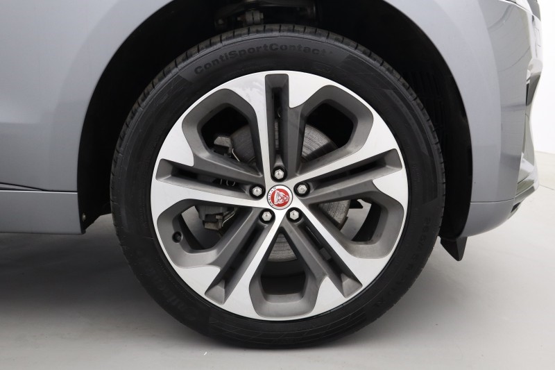 2022 (22) JAGUAR F-PACE 2.0 D200 R-Dynamic HSE 5dr Auto AWD 5536720