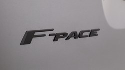 2022 (22) JAGUAR F-PACE 2.0 D200 R-Dynamic HSE 5dr Auto AWD 5536726