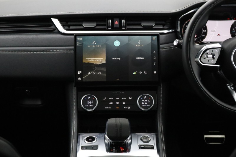 2023 (23) JAGUAR F-PACE 2.0 D200 R-Dynamic HSE Black 5dr Auto AWD 5543034