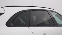 2023 (23) JAGUAR F-PACE 2.0 D200 R-Dynamic HSE Black 5dr Auto AWD 5543068