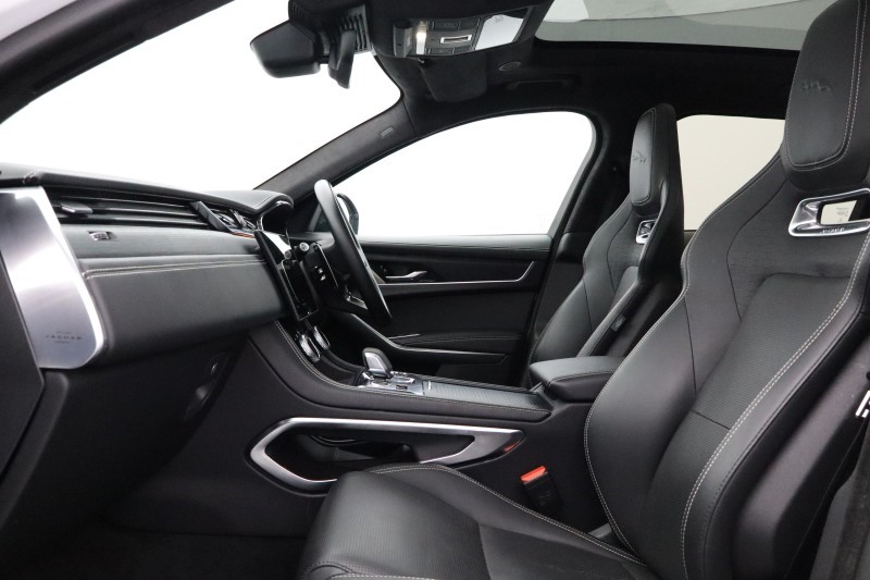 2023 (23) JAGUAR F-PACE 2.0 D200 R-Dynamic HSE Black 5dr Auto AWD 5543028