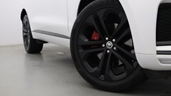 2023 (23) JAGUAR F-PACE 2.0 D200 R-Dynamic HSE Black 5dr Auto AWD 5543065