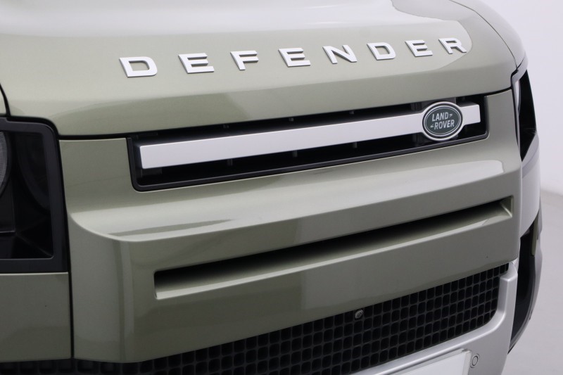 2022 (72) LAND ROVER DEFENDER 3.0 D250 SE 110 5dr Auto 5534314