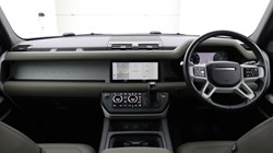 2022 (72) LAND ROVER DEFENDER 3.0 D250 SE 110 5dr Auto 5534324