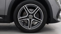 2020 (20) MERCEDES-BENZ GLA 200 AMG Line Executive 5dr Auto 5537258