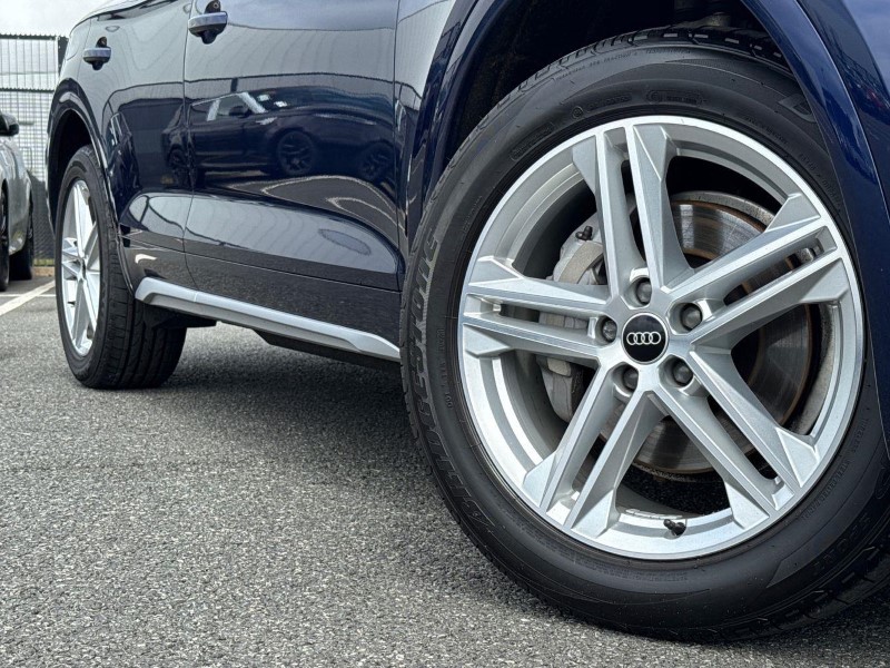 2022 (22) AUDI Q5 40 TDI Quattro S Line 5dr S Tronic 5655563