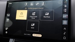 2024 (73) LAND ROVER RANGE ROVER VELAR 2.0 D200 MHEV Dynamic SE 5dr Auto 5590877