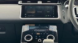 2022 (22) LAND ROVER RANGE ROVER VELAR 2.0 D200 Edition 5dr Auto 5657728