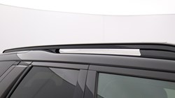2022 (22) LAND ROVER DISCOVERY 3.0 D300 R-Dynamic SE 5dr Auto 5558635