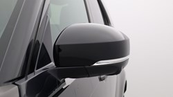 2022 (22) LAND ROVER DISCOVERY 3.0 D300 R-Dynamic SE 5dr Auto 5558630