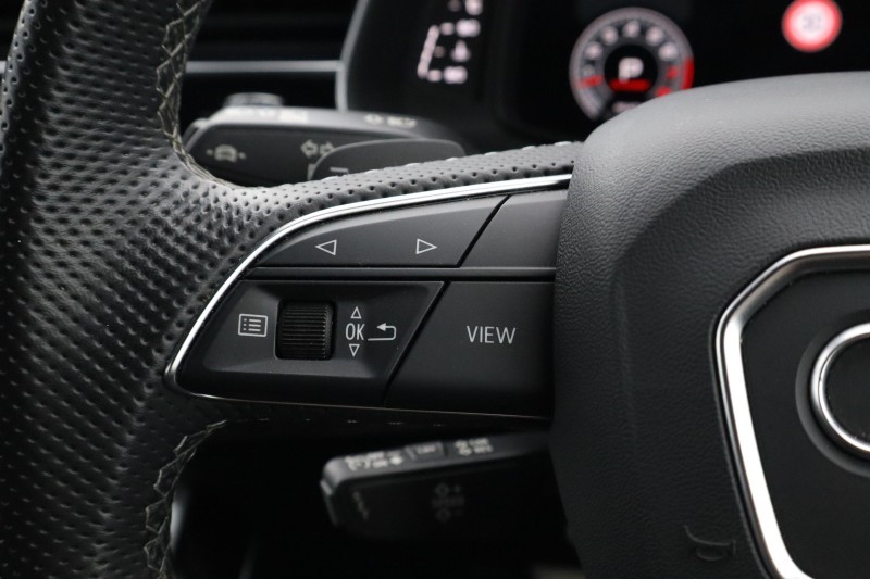 2022 (72) AUDI Q7 55 TFSI Quattro Black Edition 5dr Tiptronic 5550685
