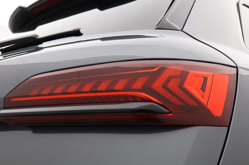 2022 (72) AUDI Q7 55 TFSI Quattro Black Edition 5dr Tiptronic 5550658