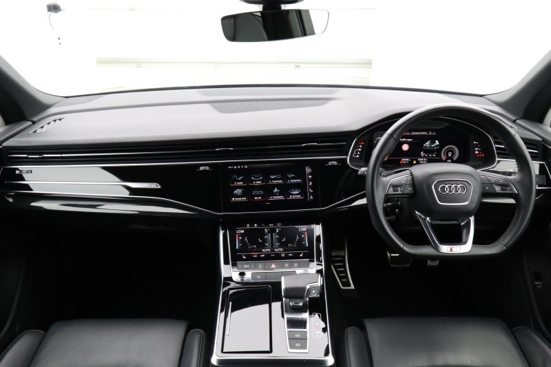 2022 (72) AUDI Q7 55 TFSI Quattro Black Edition 5dr Tiptronic 5550682