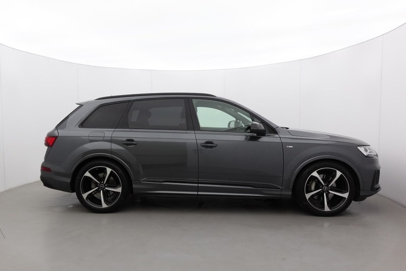 2022 (72) AUDI Q7 55 TFSI Quattro Black Edition 5dr Tiptronic 5550647