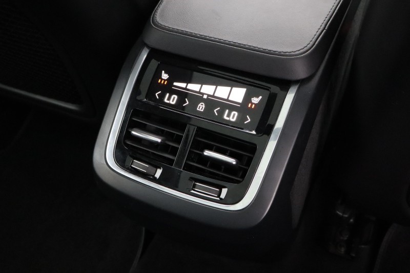 2024 (74) VOLVO XC90 2.0 B5P [250] Plus Dark 5dr AWD Geartronic 5608748