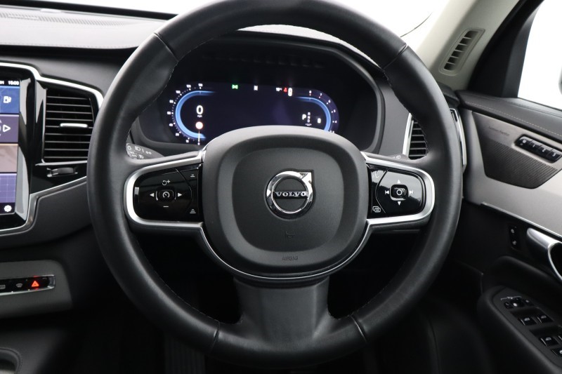 2024 (74) VOLVO XC90 2.0 B5P [250] Plus Dark 5dr AWD Geartronic 5608752