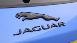 2022 (72) JAGUAR F-PACE 5.0 V8 550 SVR 5dr Auto AWD 5562068