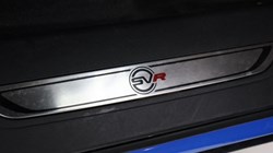 2022 (72) JAGUAR F-PACE 5.0 V8 550 SVR 5dr Auto AWD 5562079