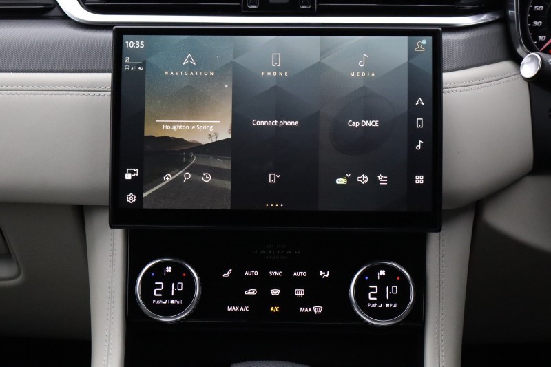 2022 (72) JAGUAR F-PACE 5.0 V8 550 SVR 5dr Auto AWD 5562109