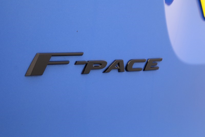 2022 (72) JAGUAR F-PACE 5.0 V8 550 SVR 5dr Auto AWD 5562067