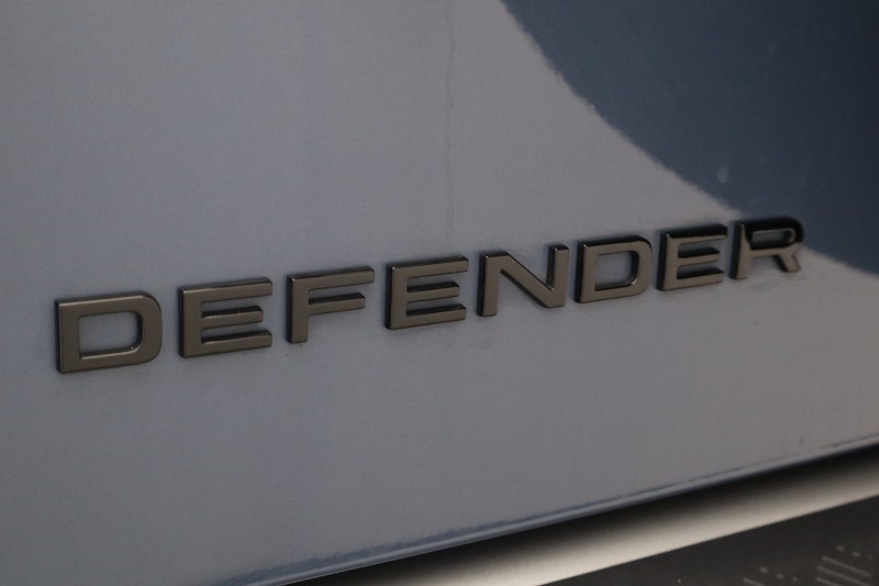 2023 (73) LAND ROVER DEFENDER 3.0 D250 HSE 110 5dr Auto 5577498