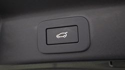 2024 (24) JAGUAR F-PACE 2.0 D200 R-Dynamic HSE Black 5dr Auto AWD 5576642