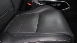2024 (24) JAGUAR F-PACE 2.0 D200 R-Dynamic HSE Black 5dr Auto AWD 5576648