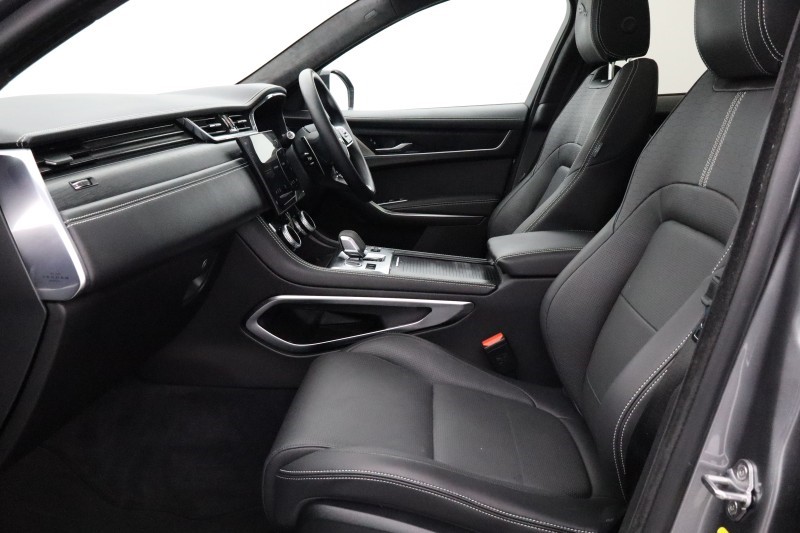 2024 (24) JAGUAR F-PACE 2.0 D200 R-Dynamic HSE Black 5dr Auto AWD 5576627