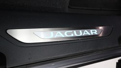 2024 (24) JAGUAR F-PACE 2.0 D200 R-Dynamic HSE Black 5dr Auto AWD 5576646