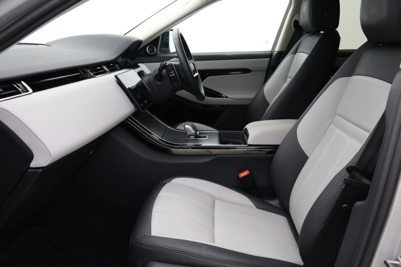 2024 (74) LAND ROVER RANGE ROVER EVOQUE 2.0 D200 Dynamic SE 5dr Auto 5594921