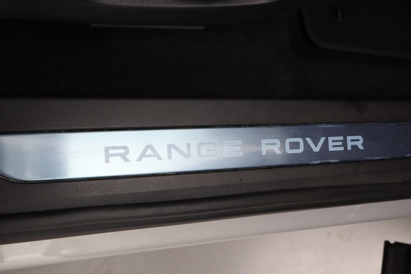 2024 (74) LAND ROVER RANGE ROVER EVOQUE 2.0 D200 Dynamic SE 5dr Auto 5594940