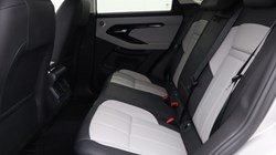 2024 (74) LAND ROVER RANGE ROVER EVOQUE 2.0 D200 Dynamic SE 5dr Auto 5594922