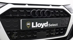 2025 (75) AUDI A1 30 TFSI Black Edition 5dr 5578230