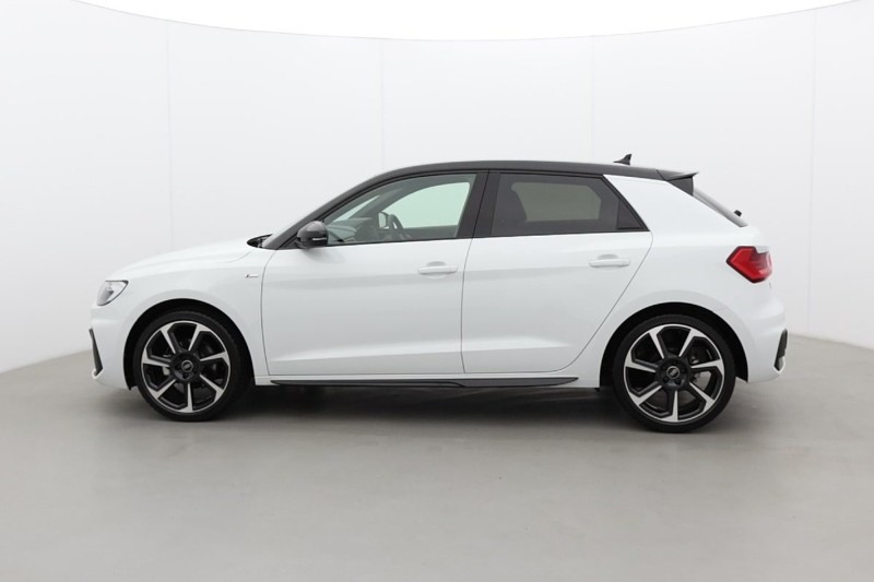 2025 (75) AUDI A1 30 TFSI Black Edition 5dr 5578218