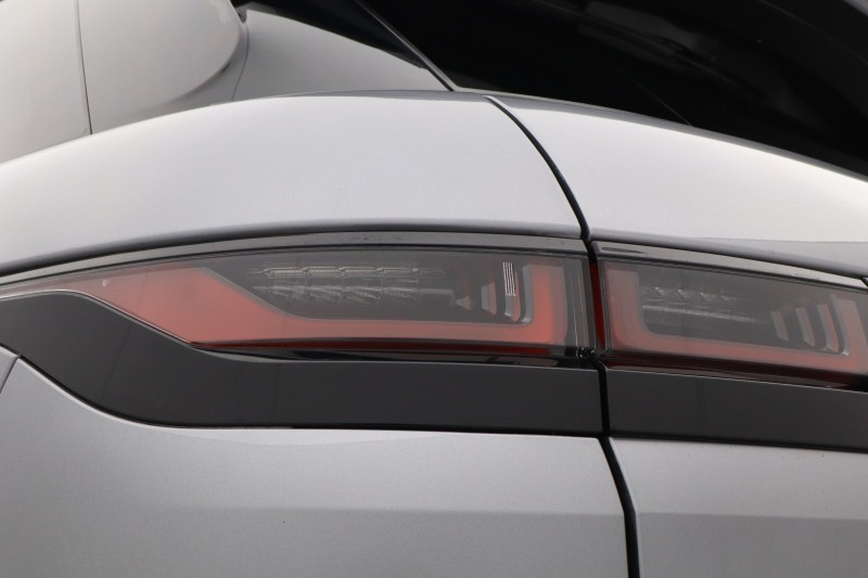 2020 (70) LAND ROVER RANGE ROVER EVOQUE 1.5 P300e R-Dynamic SE 5dr Auto 5571023