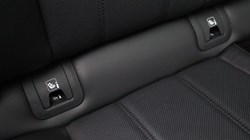 2020 (70) LAND ROVER RANGE ROVER EVOQUE 1.5 P300e R-Dynamic SE 5dr Auto 5571031