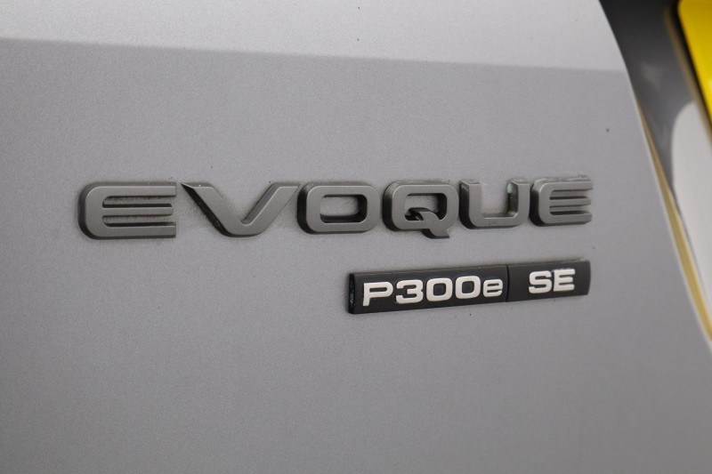 2020 (70) LAND ROVER RANGE ROVER EVOQUE 1.5 P300e R-Dynamic SE 5dr Auto 5571024