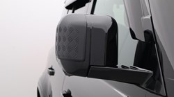 2022 (71) LAND ROVER DEFENDER 3.0 D300 X-Dynamic HSE 110 5dr Auto 5584804
