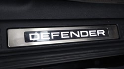 2022 (71) LAND ROVER DEFENDER 3.0 D300 X-Dynamic HSE 110 5dr Auto 5584820