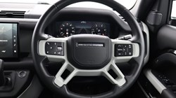 2022 (71) LAND ROVER DEFENDER 3.0 D300 X-Dynamic HSE 110 5dr Auto 5584847