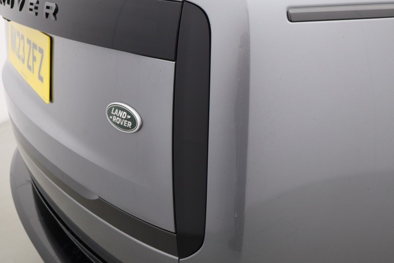2023 (23) LAND ROVER RANGE ROVER 3.0 D300 HSE 4dr Auto  5592345