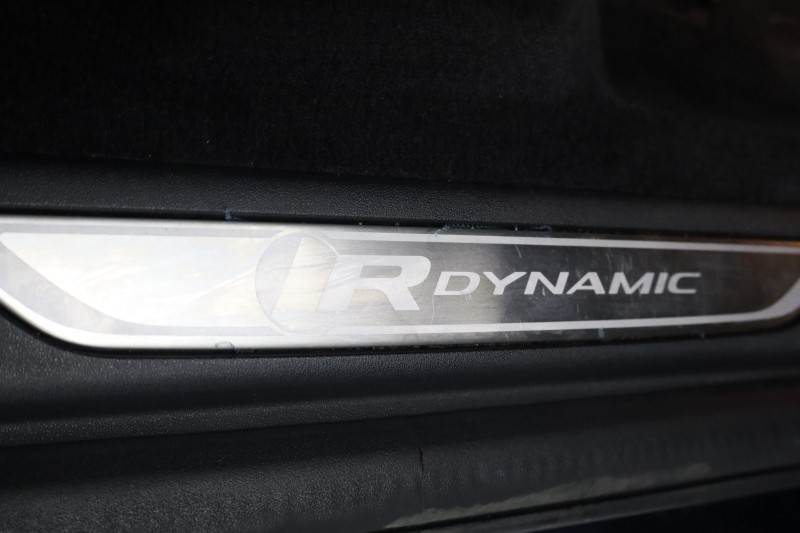 2023 (73) JAGUAR E-PACE 2.0 D200 R-Dynamic Black 5dr Auto 5619334