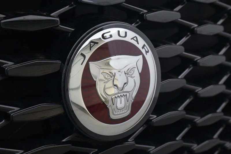 2023 (73) JAGUAR E-PACE 2.0 D200 R-Dynamic Black 5dr Auto 5619350