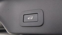2022 (22) LAND ROVER RANGE ROVER EVOQUE 2.0 D200 R-Dynamic SE 5dr Auto 5596979