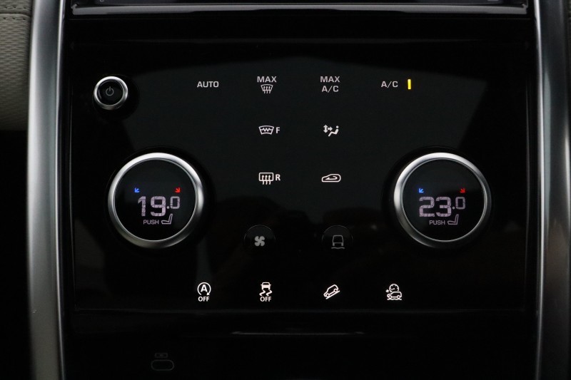 2021 (21) LAND ROVER DISCOVERY SPORT 2.0 P290 Black 5dr Auto 5601696