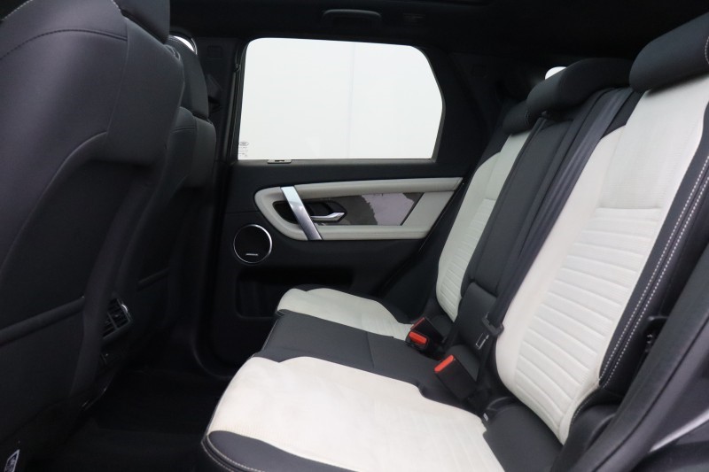 2021 (21) LAND ROVER DISCOVERY SPORT 2.0 P290 Black 5dr Auto 5601668